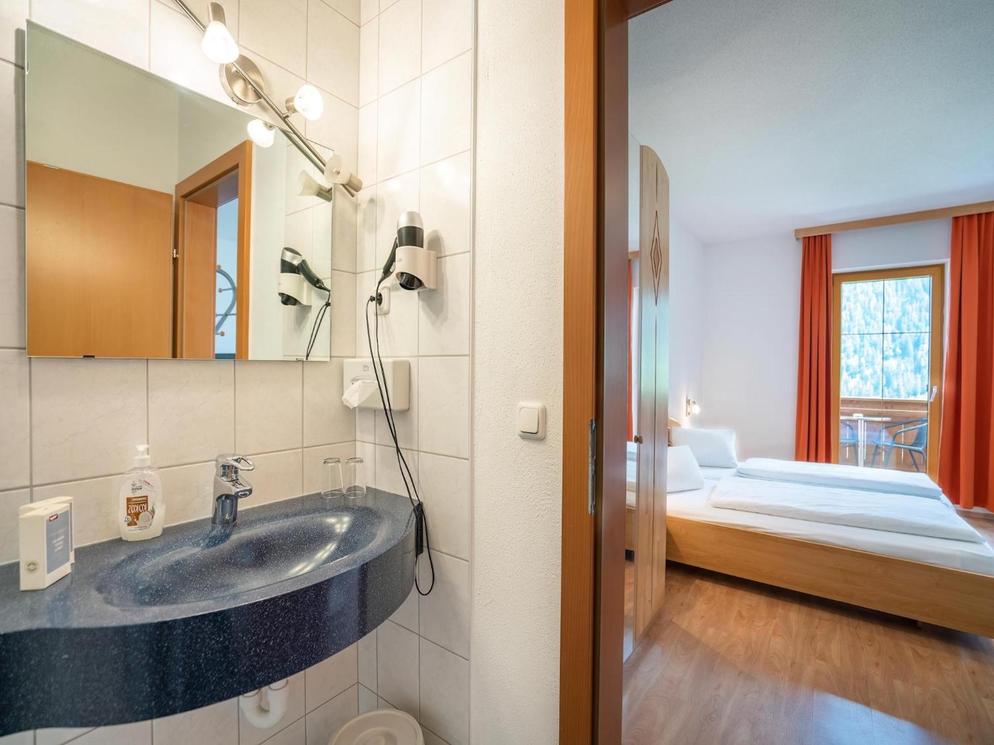 Plush Apartment With Mountain Views Neustift im Stubaital Exteriér fotografie